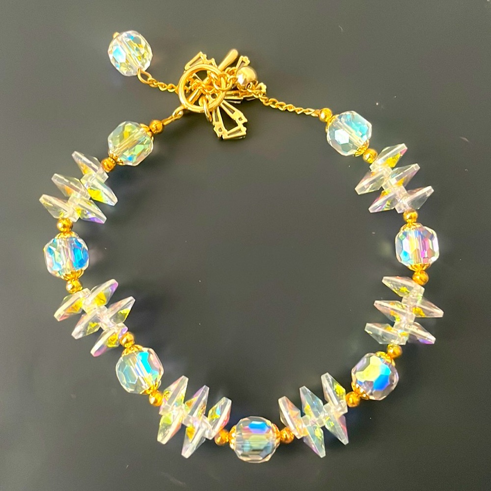 Lovely White Bracelet